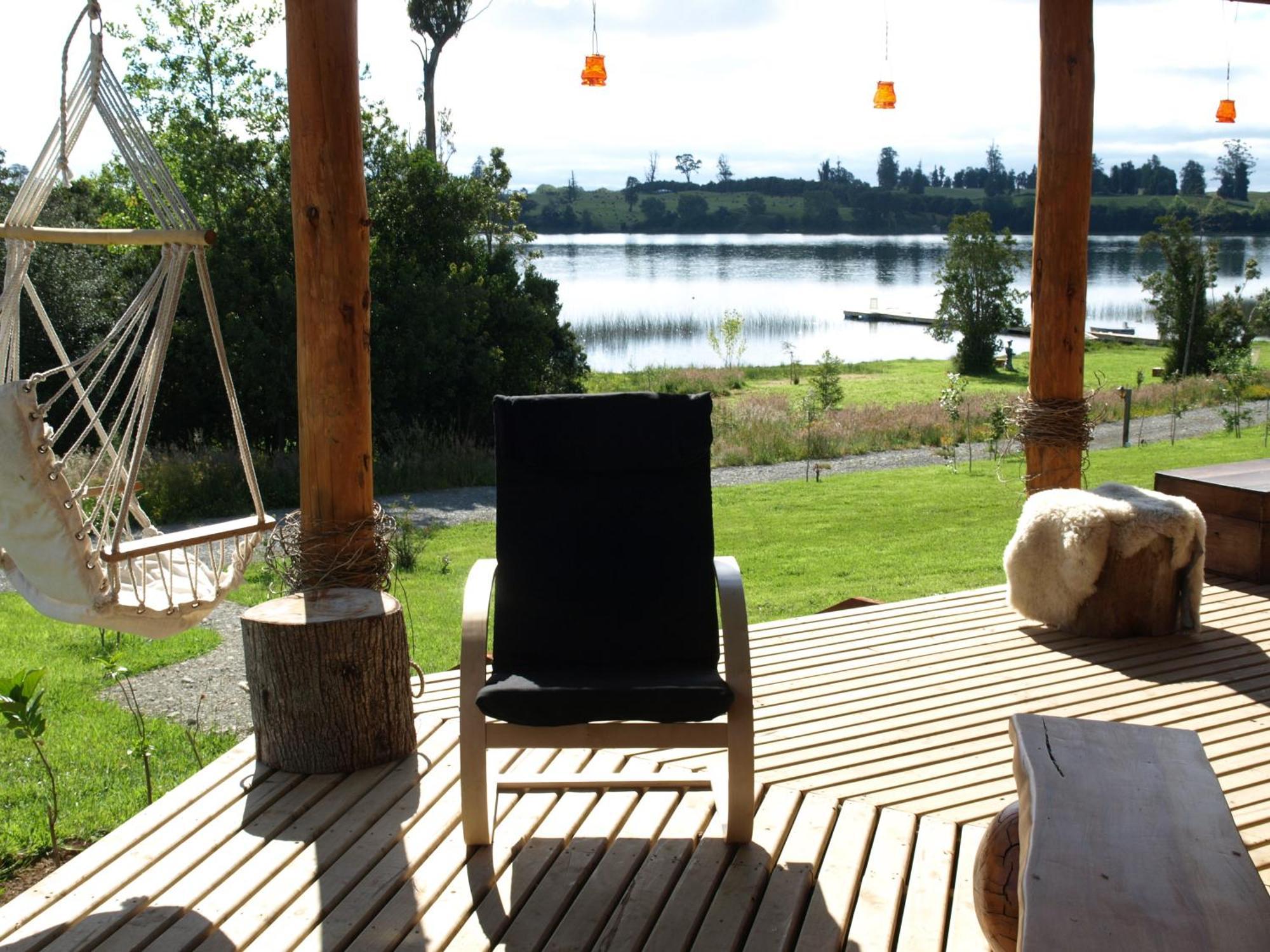 פורטו ואראס Cabanas Gracias A La Vida Lodge מראה חיצוני תמונה