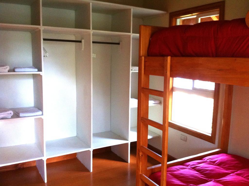 פורטו ואראס Cabanas Gracias A La Vida Lodge חדר תמונה
