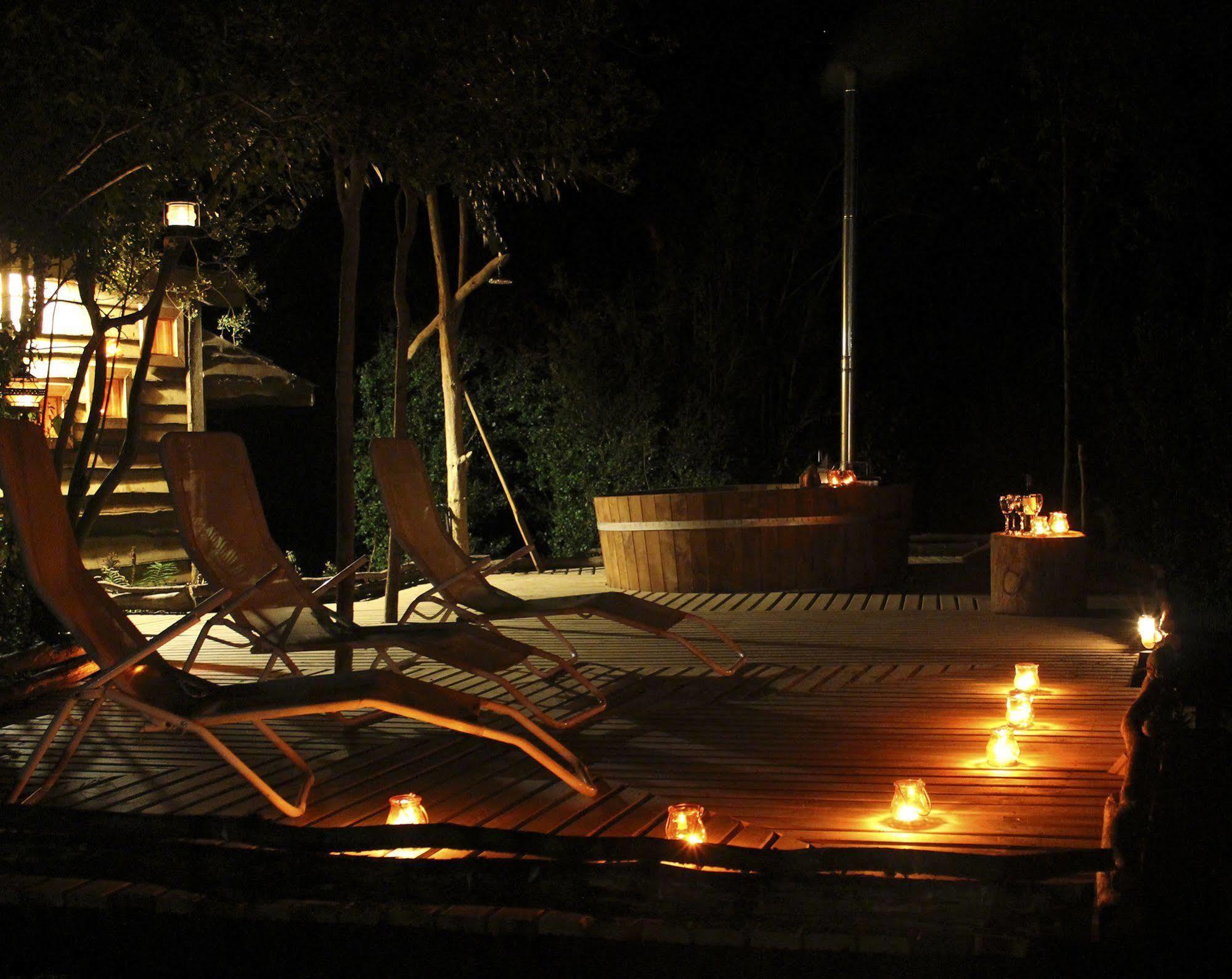 פורטו ואראס Cabanas Gracias A La Vida Lodge מראה חיצוני תמונה